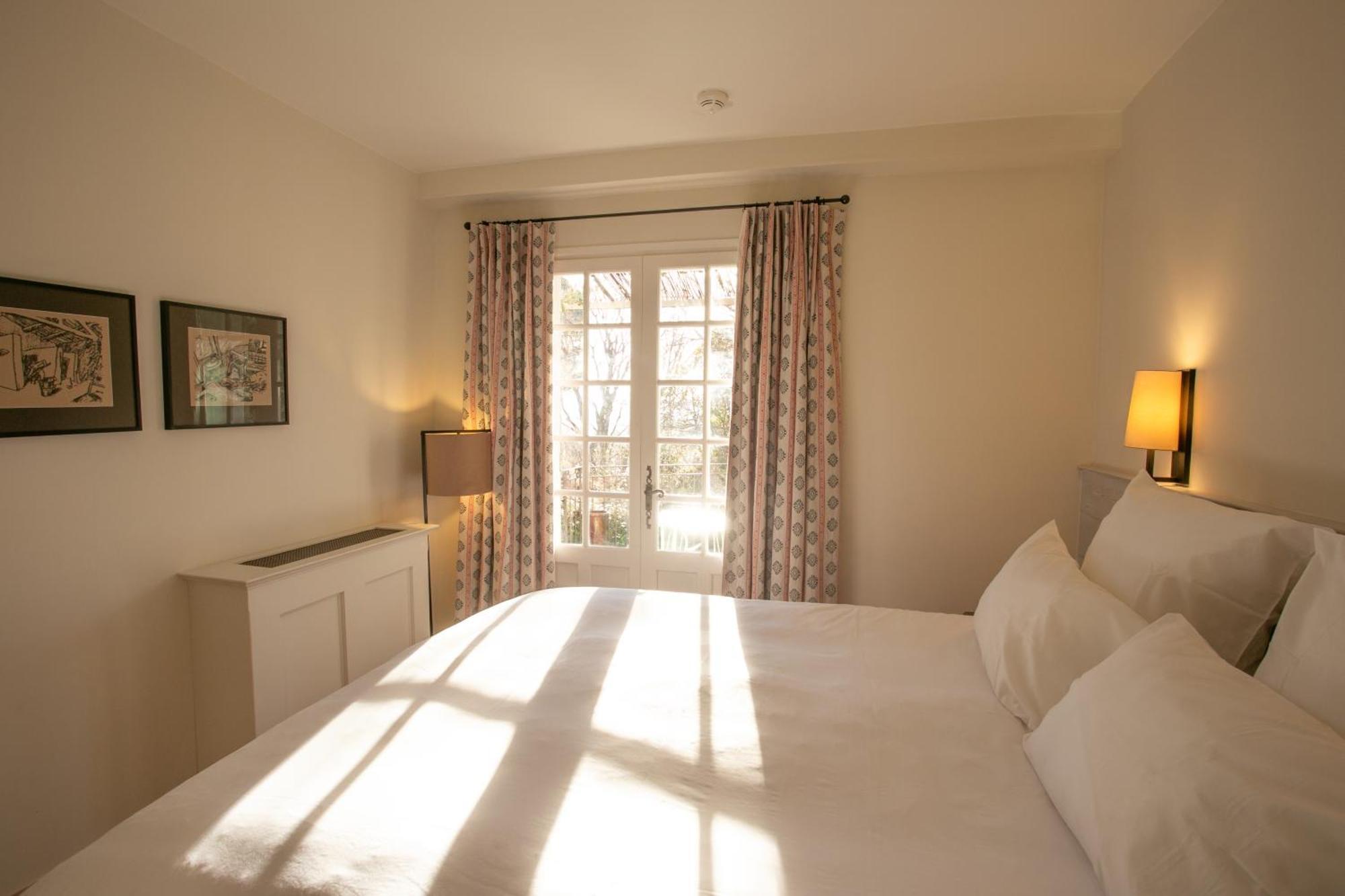 Lou Calen Hotell Cotignac Exteriör bild